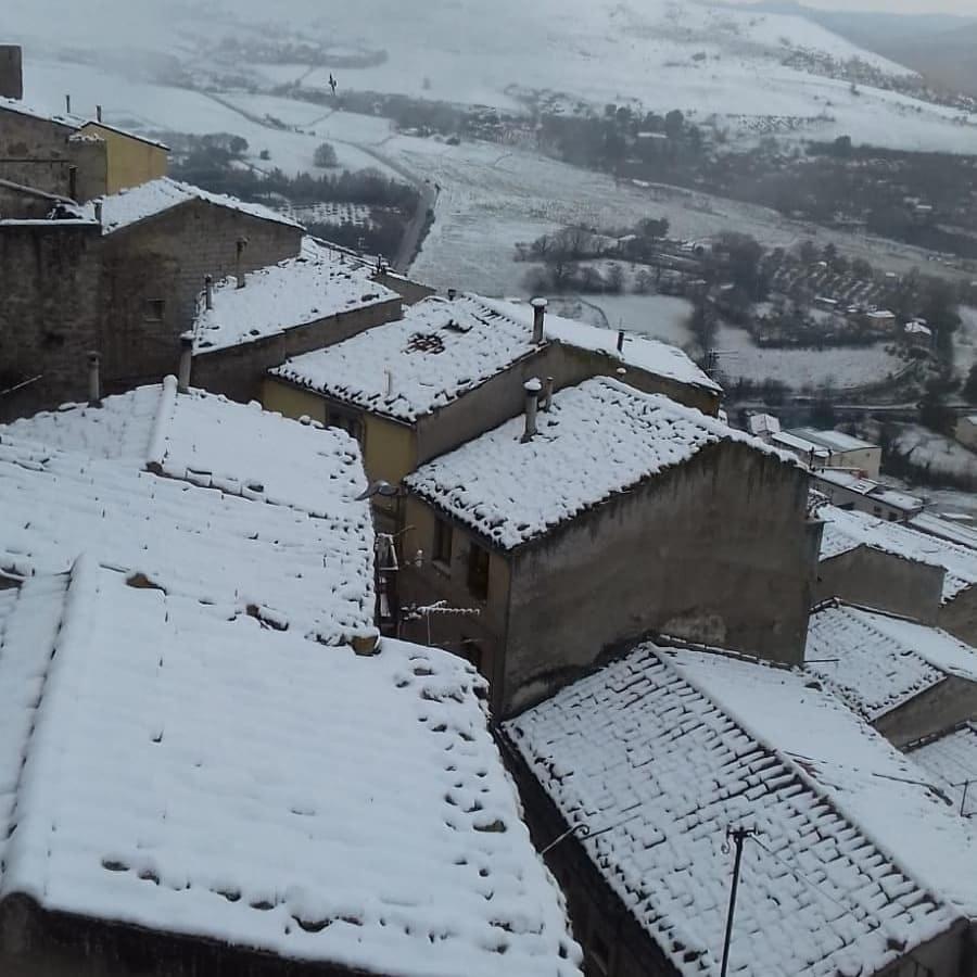 La Nicchia Di Gangi Apartman Kültér fotó